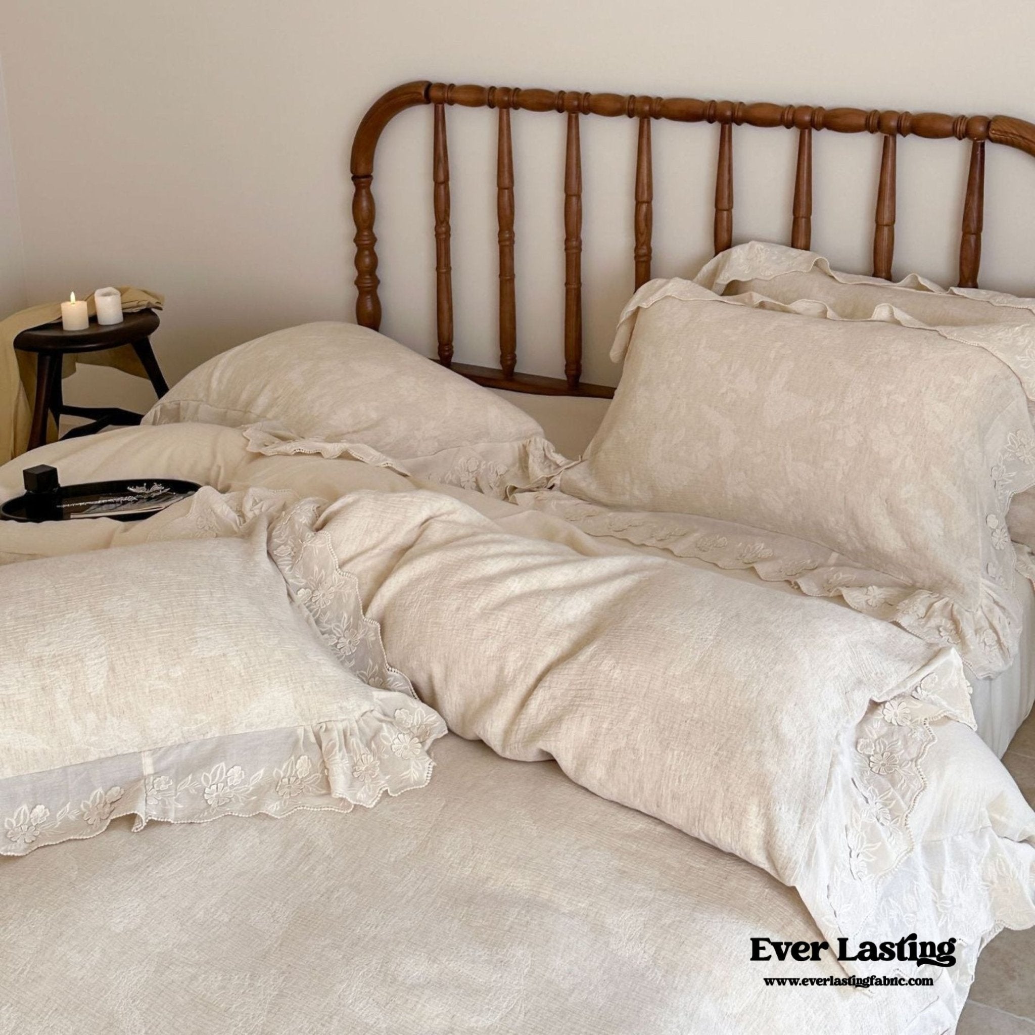 Emmeline Lace Ruffle Floral Bedding Set / White - Ever Lasting