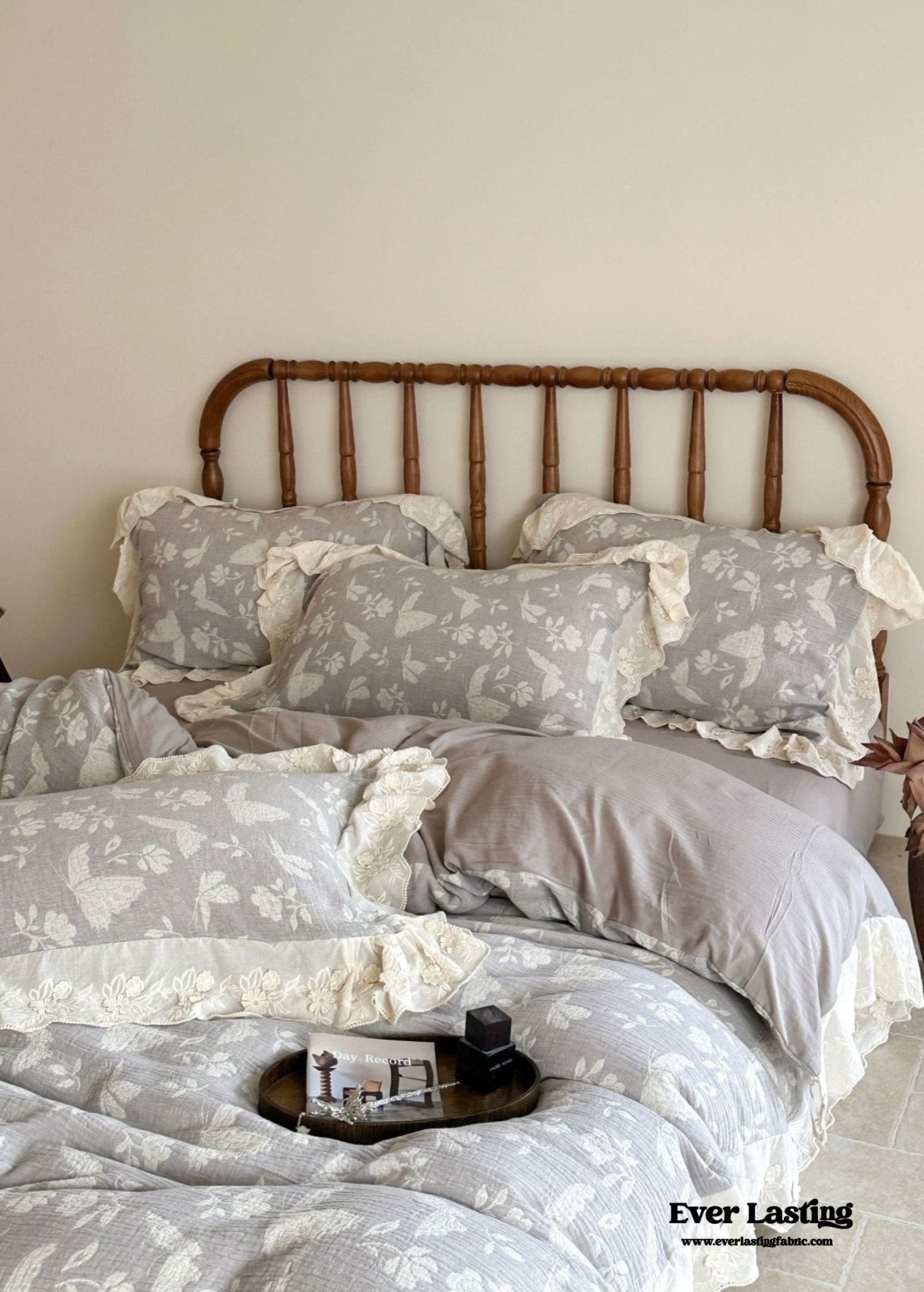 Emmeline Lace Ruffle Floral Bedding Set / White - Ever Lasting