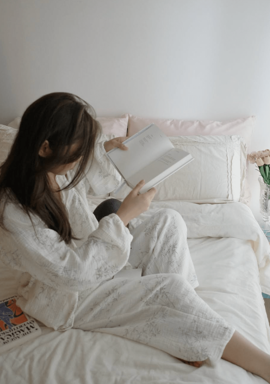  - Ever Lasting - Esme French Linen Cotton Embroidered Floral Bedding Set / White - Bedding Set - Ever Lasting