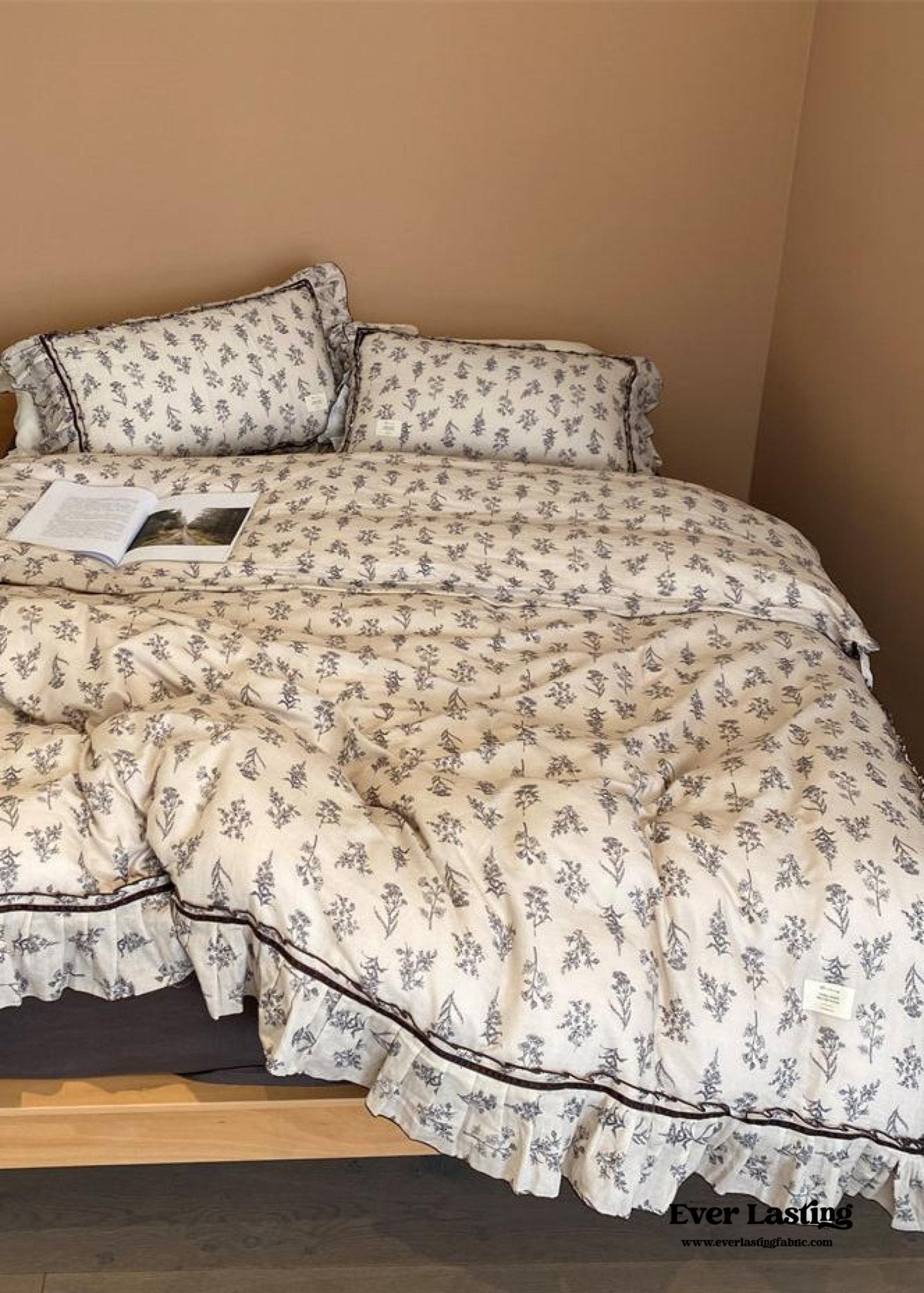 Evelina Baroque Vintage Floral Bedding Set - Ever Lasting