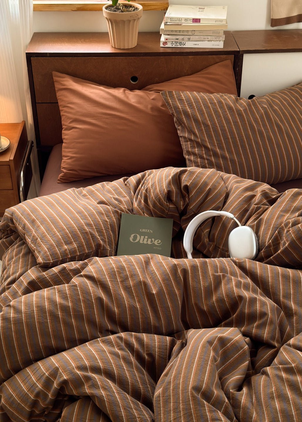  - Ever Lasting - Everly Striped Washed Cotton Bedding Set / Brown - Bedding Set - Ever Lasting