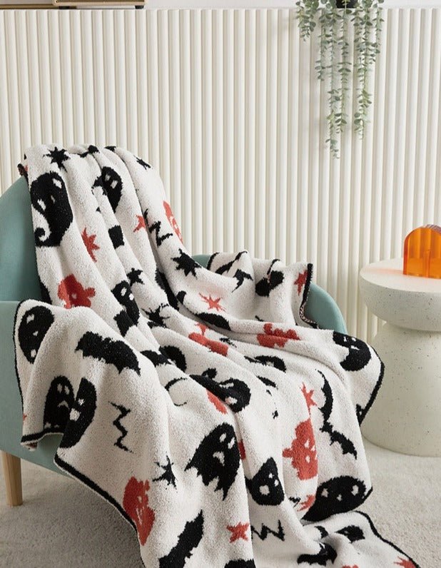  - Ever Lasting - Fall Halloween Themed Fleece Blanket / White - Blankets - Ever Lasting