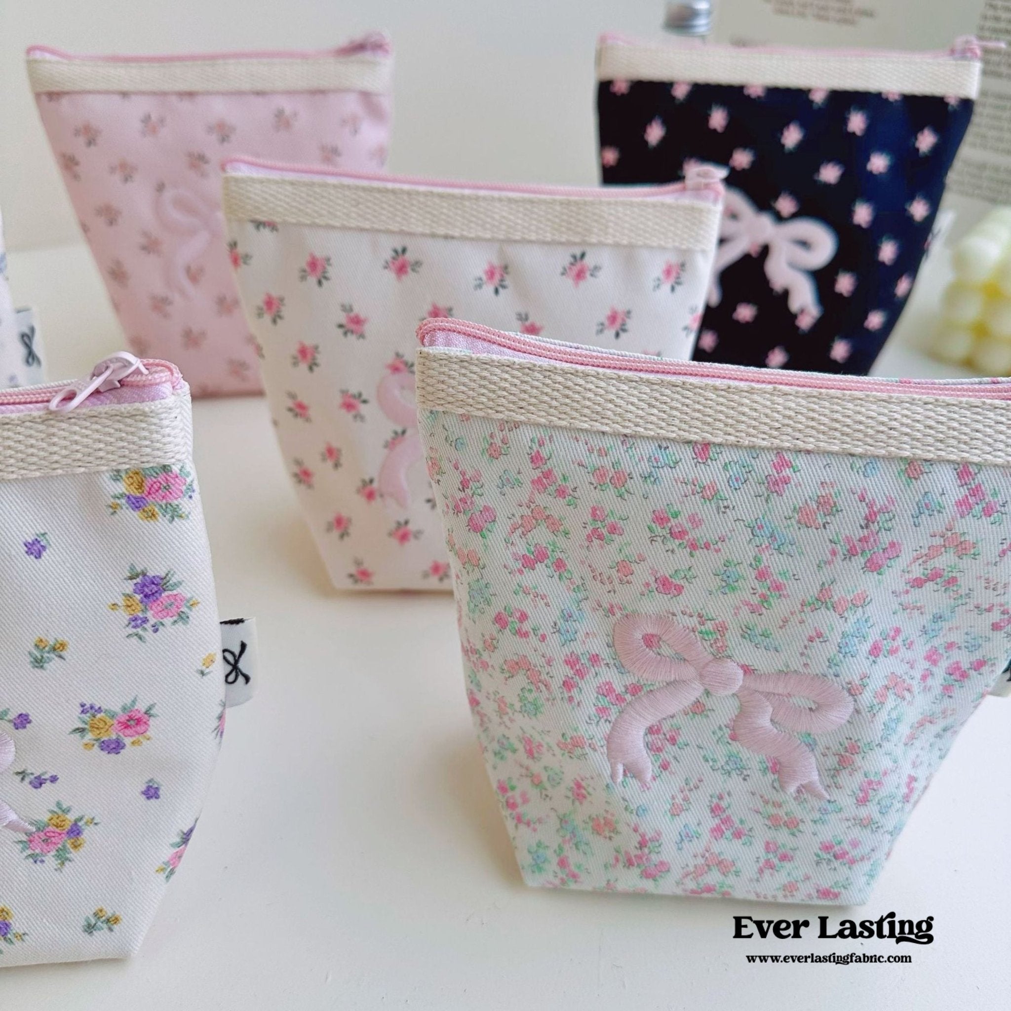 Floral Ribbon Bow Makeup Bag - Ever Lasting