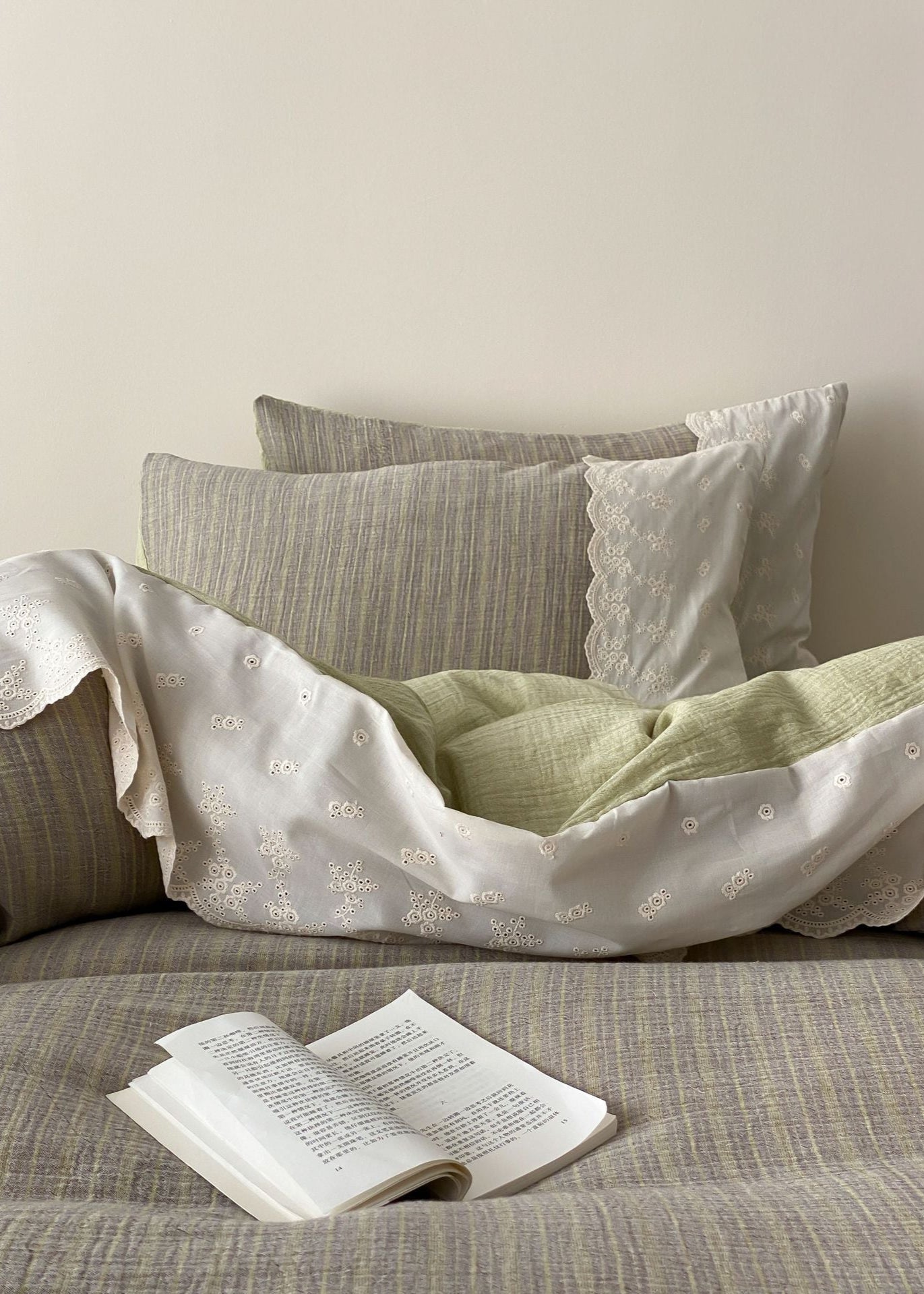 Florence Lace Double Gauze Striped Bedding Bundle - Ever Lasting