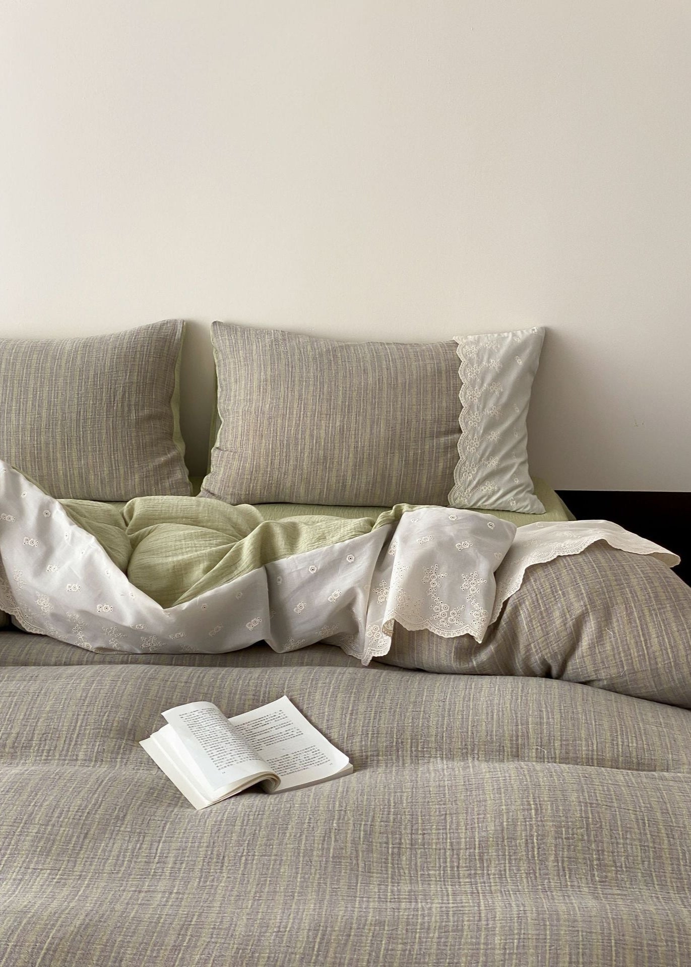 Florence Lace Double Gauze Striped Bedding Bundle - Ever Lasting