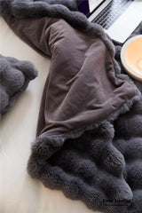 Fluffy Plush Throw Blanket / Gray Blankets