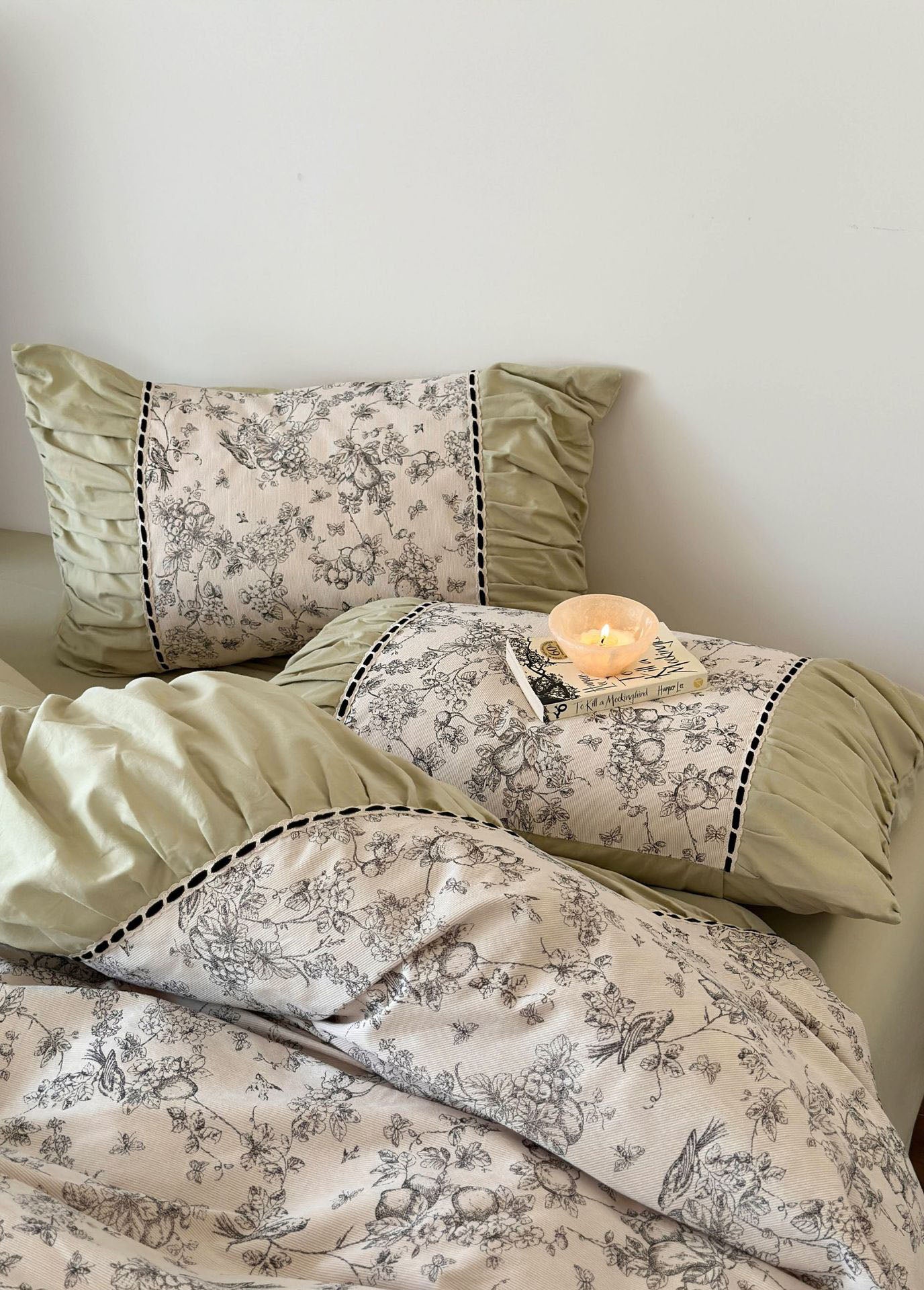  - Ever Lasting - French Black Lace Bedding Set / Pink - Bedding Set - Ever Lasting