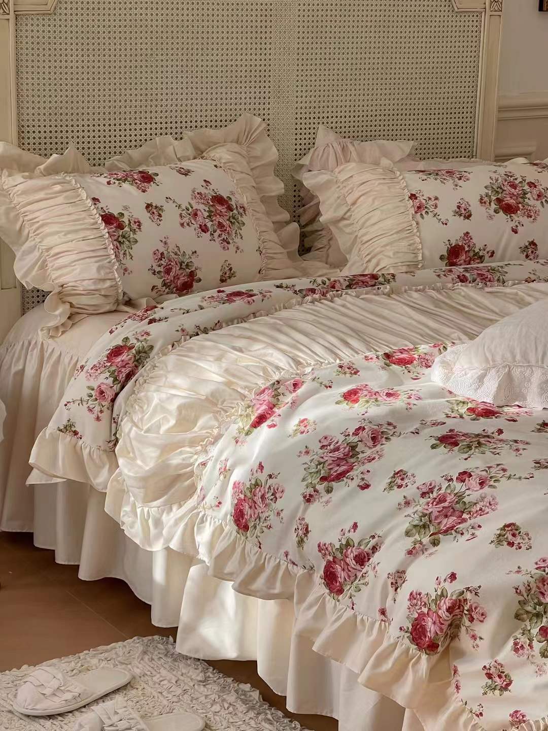  - Ever Lasting - French Rose Floral Ruffle Bedding Set / White - Bedding Set - Ever Lasting