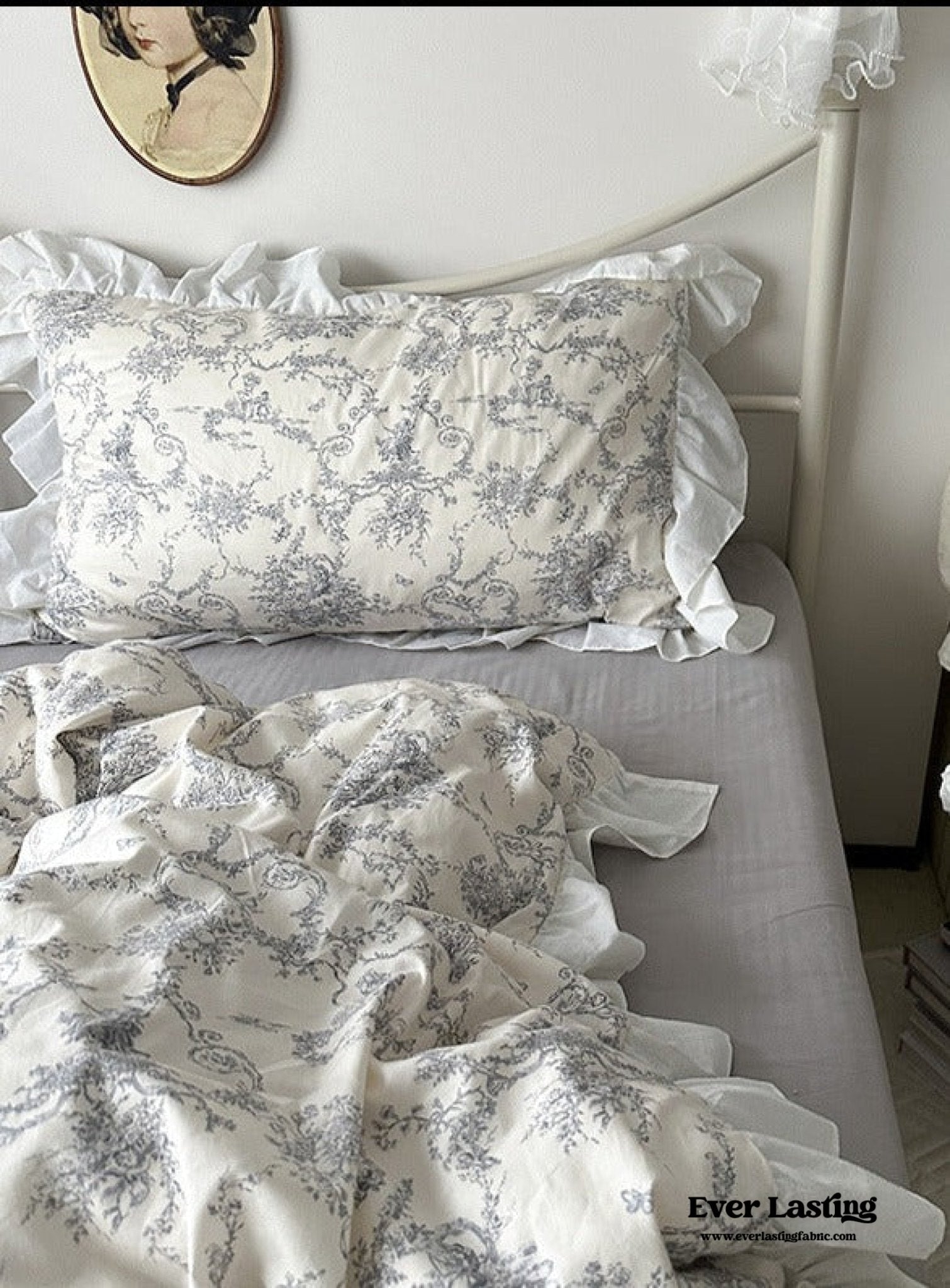 French Ruffle Floral Bedding Set / Gray - Ever Lasting