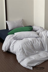 French Stripes Minimal Bedding Bundle