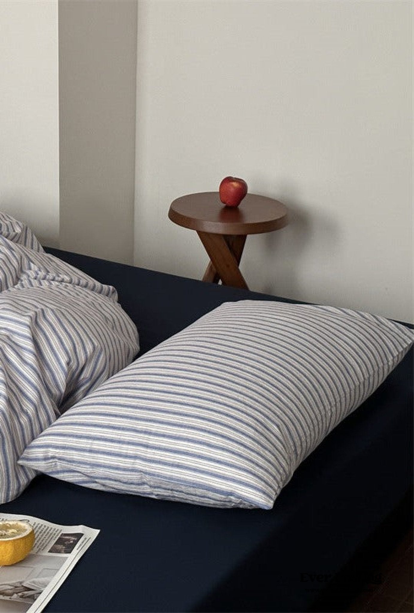 French Stripes Minimal Bedding Bundle - Ever Lasting