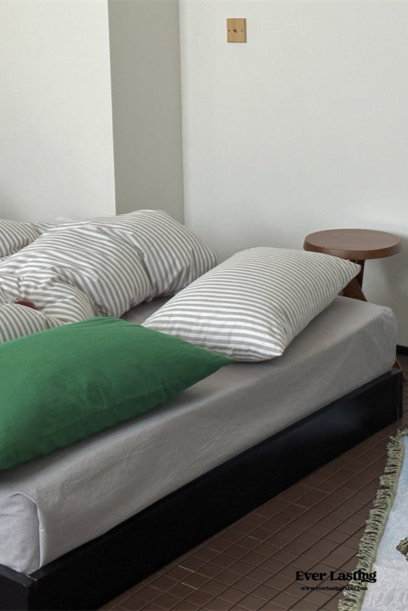 French Stripes Minimal Bedding Bundle - Ever Lasting