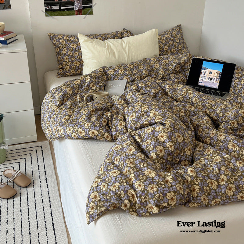 Garden Floral Vintage Bedding Set / Big Rose