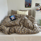 Garden Floral Vintage Bedding Set / Mixed Blue Daisy Small Flat