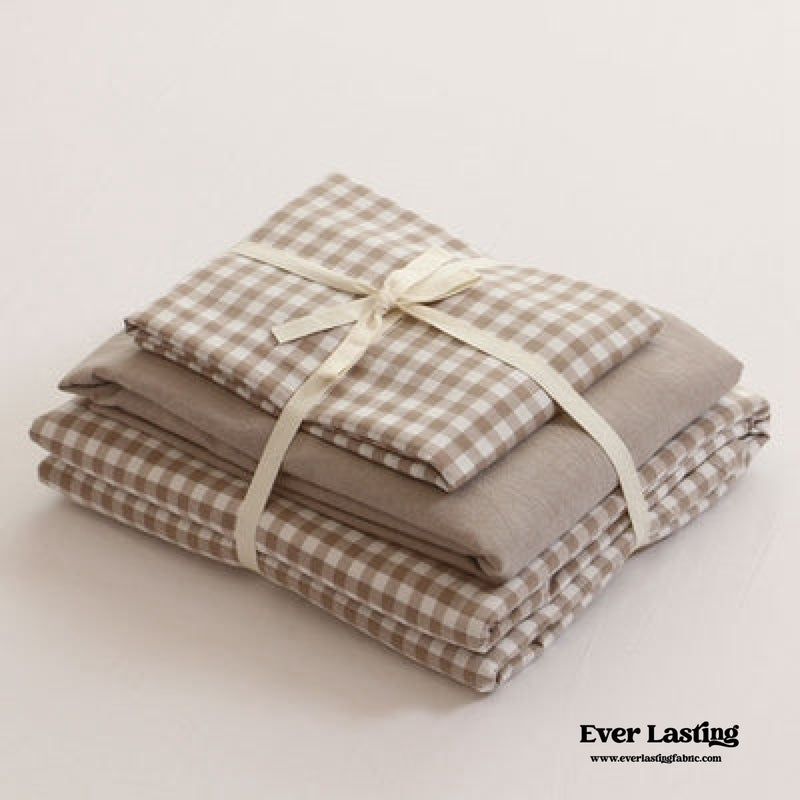 Gingham Bedding Set / Brown