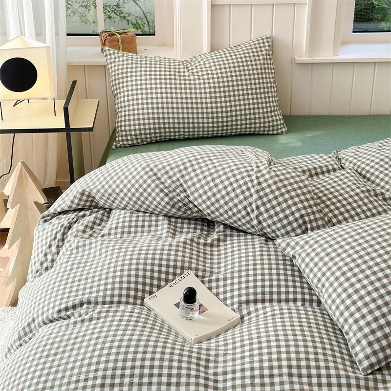  - Ever Lasting - Gingham Bedding Set / Red - Bedding Set - Ever Lasting