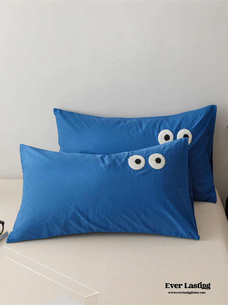 Googly Eyes Pillowcases (8 Colors)