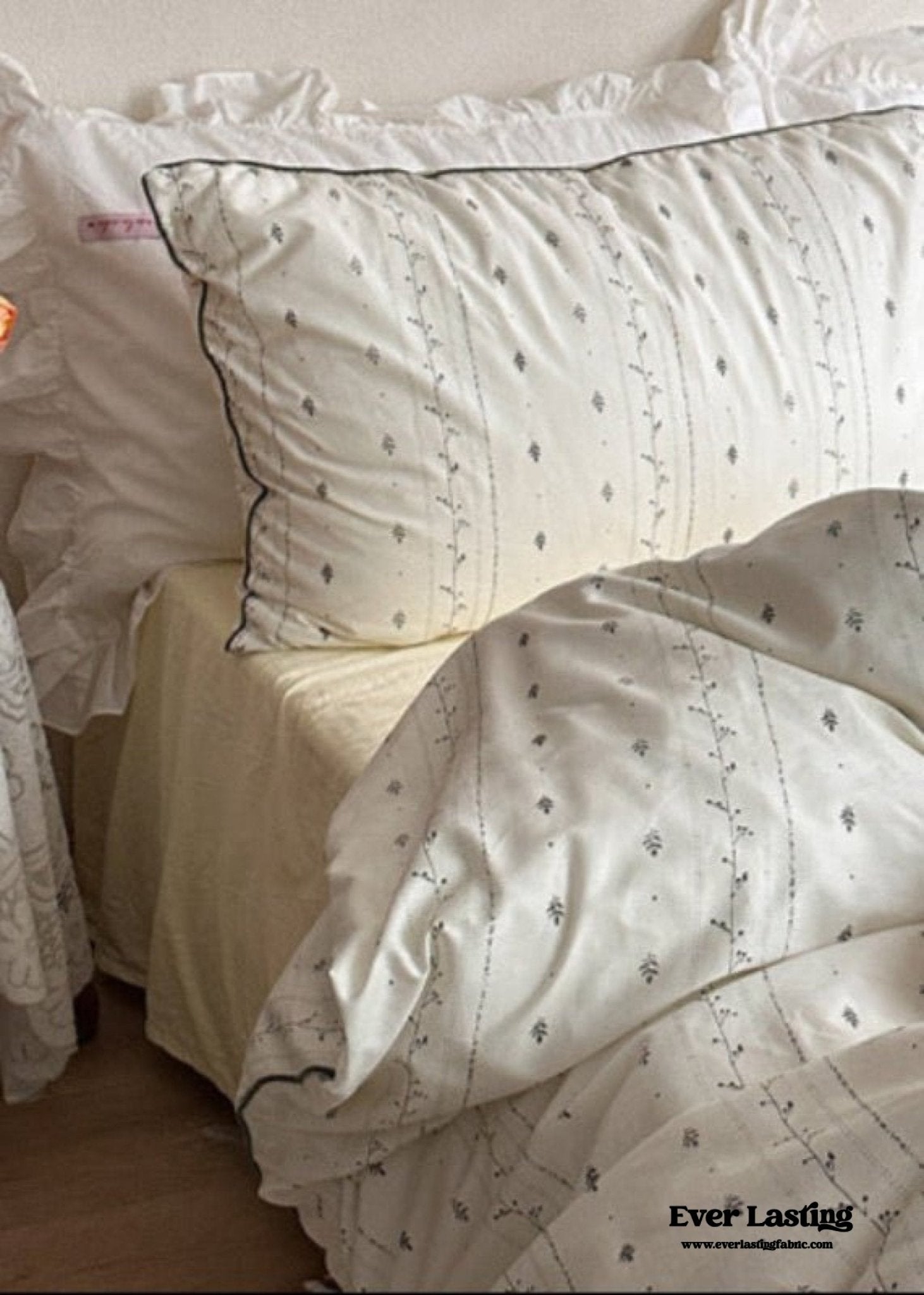 Hannah Vintage Floral Braids Cotton Bedding Set / Beige - Ever Lasting