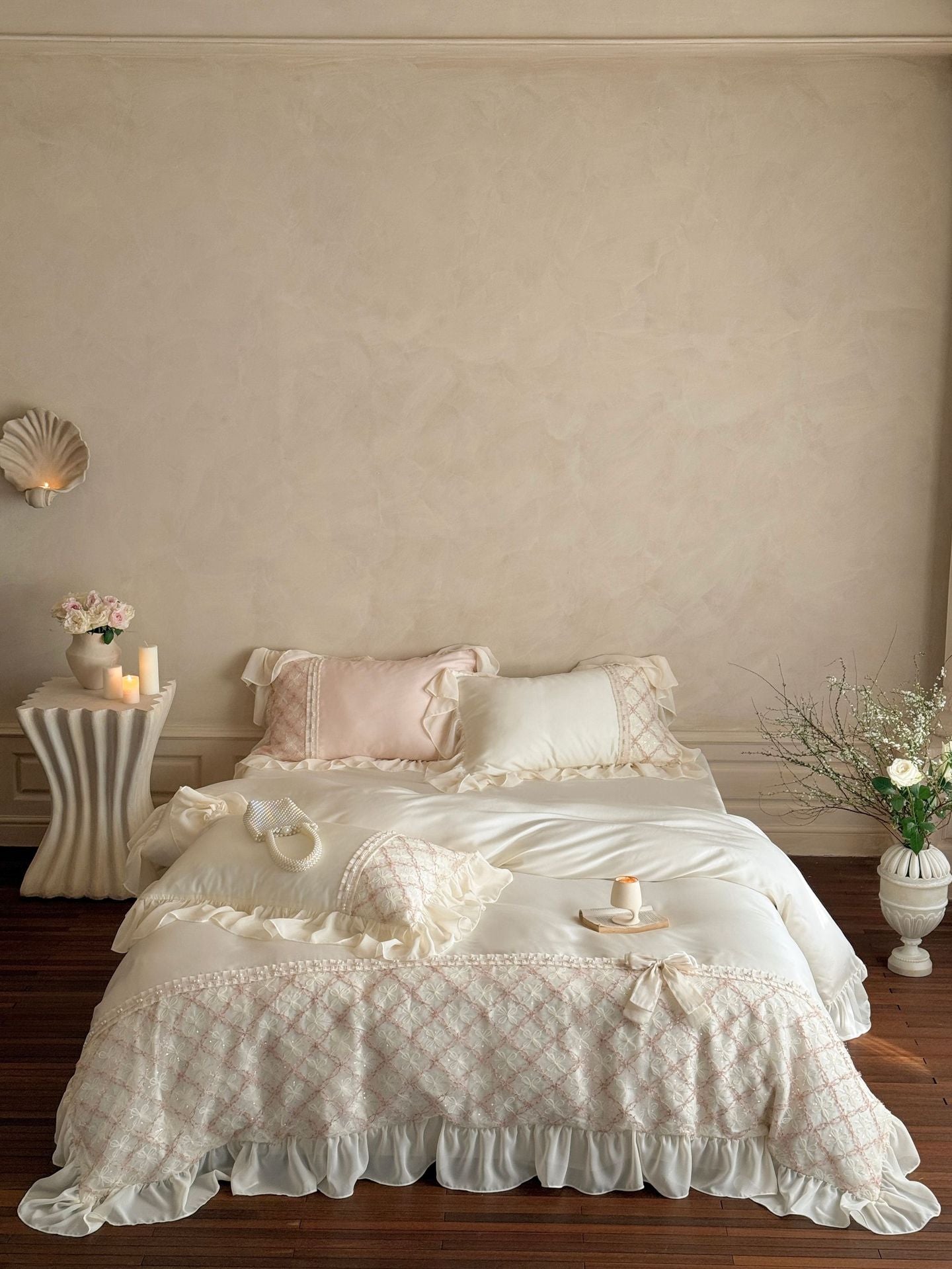Haute Pearl TENCEL™ Bedding Set / White Romance - Ever Lasting
