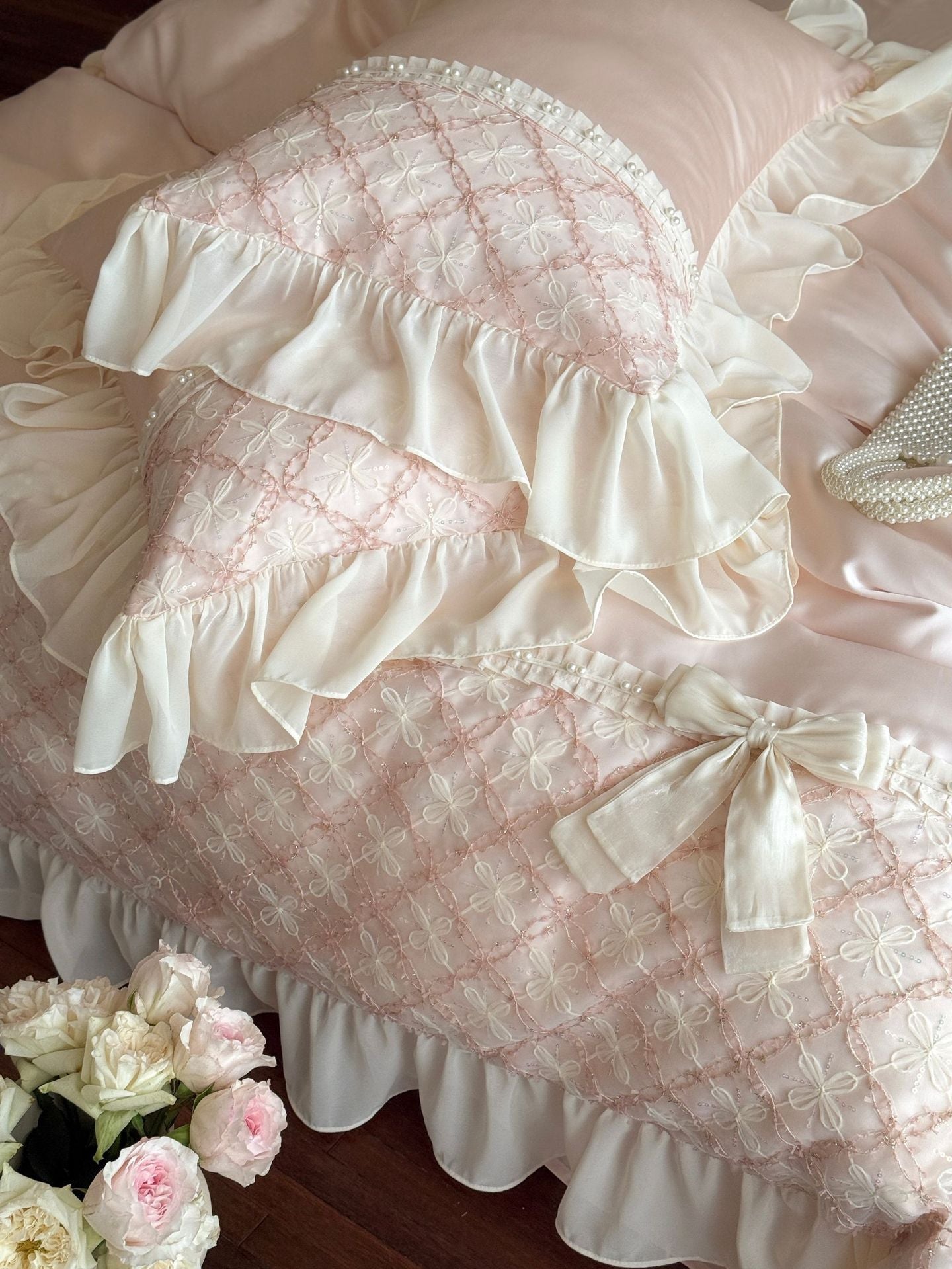 Haute Pearl TENCEL™ Bedding Set / White Romance - Ever Lasting