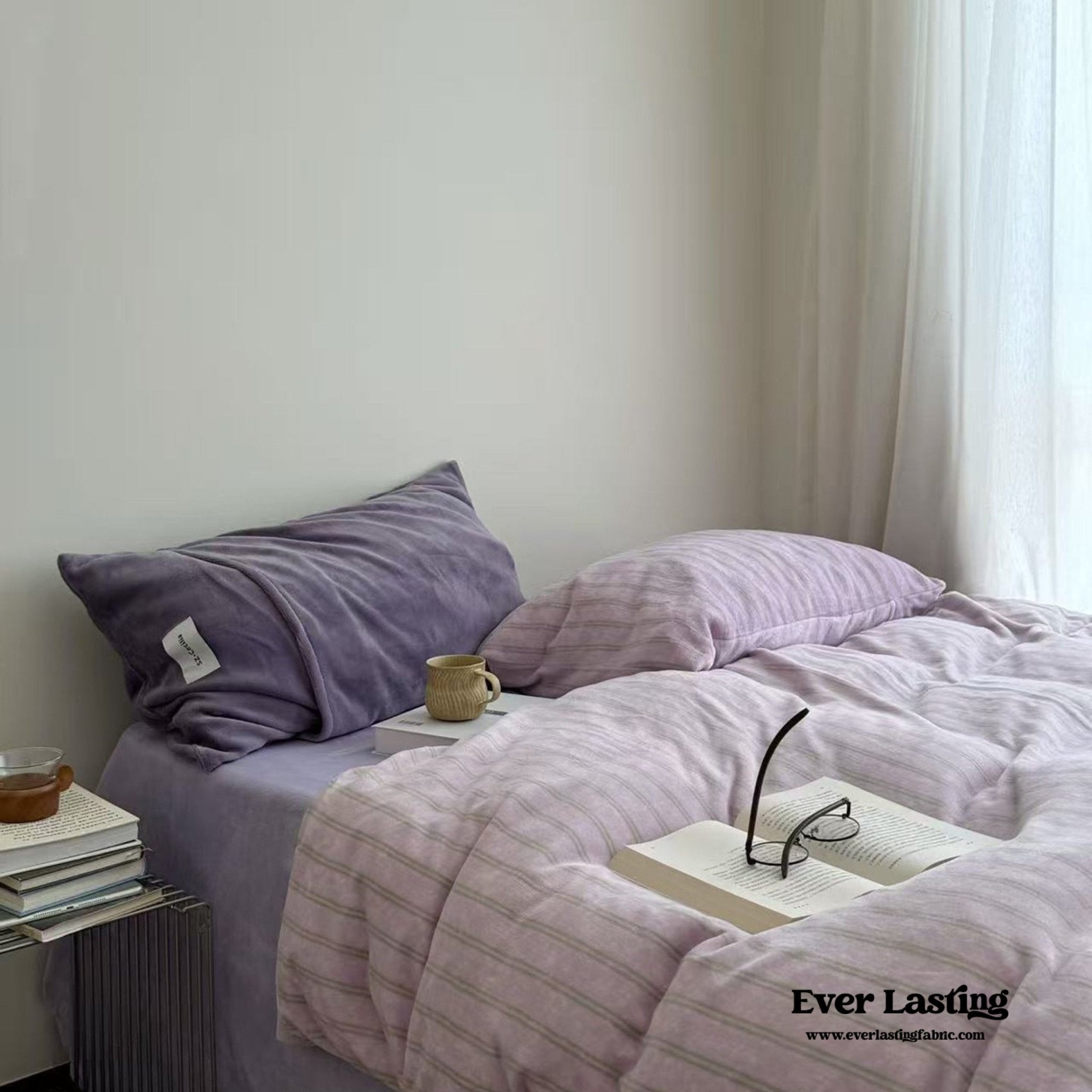 Hazel Minimalist Stripe Velvet Bedding Set / Brown - Ever Lasting