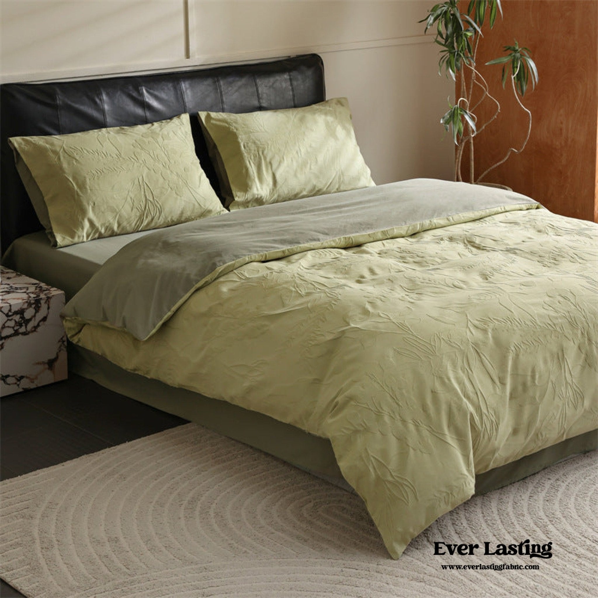 Hidden Garden Jacquard Floral Bedding Set / Moss Green - Ever Lasting