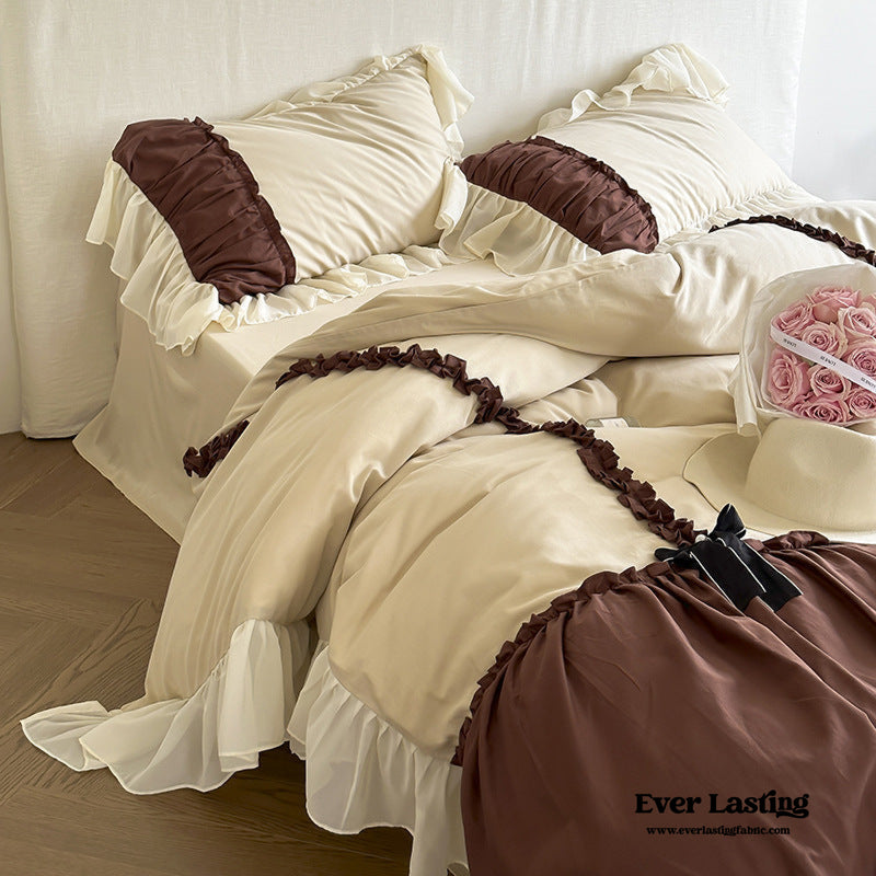 Hot Cocoa Ruffle Bedding Set / Beige Brown