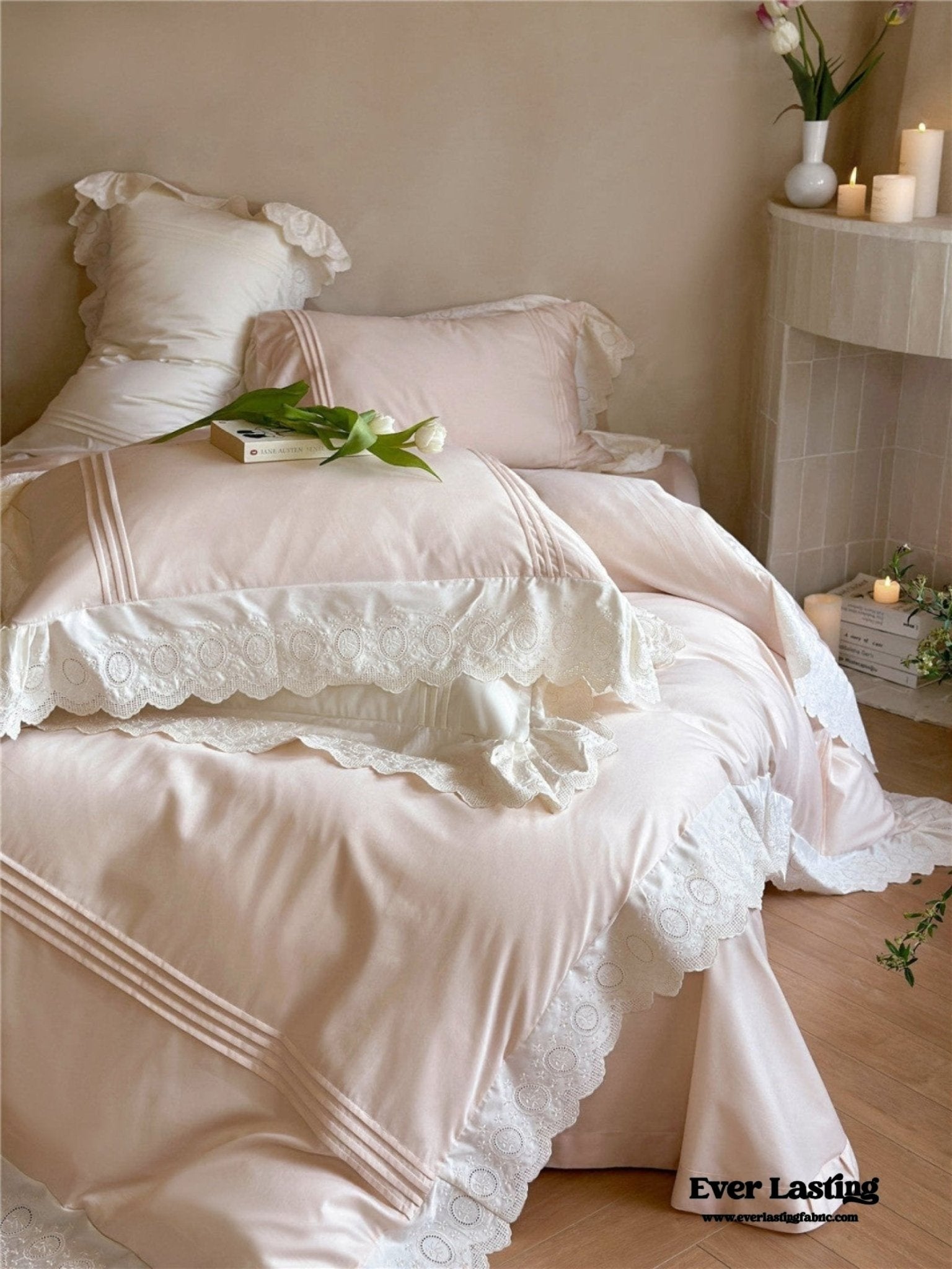 Isabelle Silky Cottage Ruffled Bedding Set / White - Ever Lasting