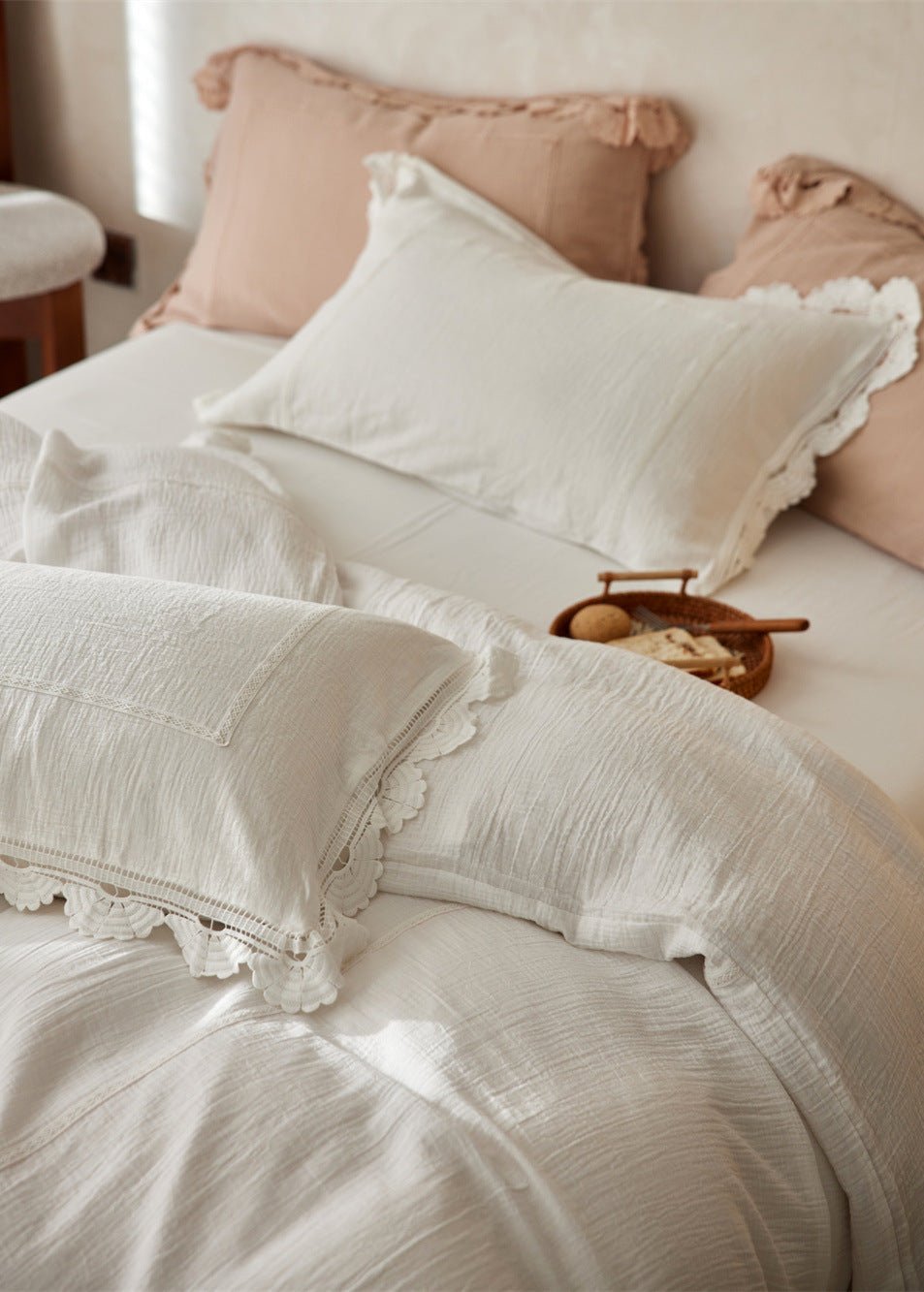 Isadora Lace Ruffle Double Gauze Bedding Set / Purple - Ever Lasting