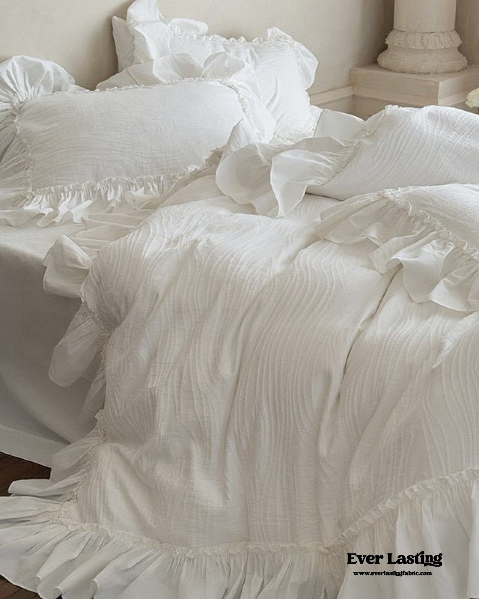 Jasmine White Ruffled Jacquard Bedding Set - Ever Lasting