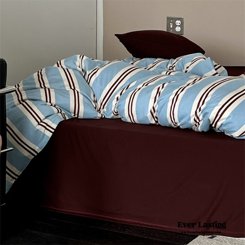 Jersey Knit Retro Stripe Bedding Set / Blue + Burgundy