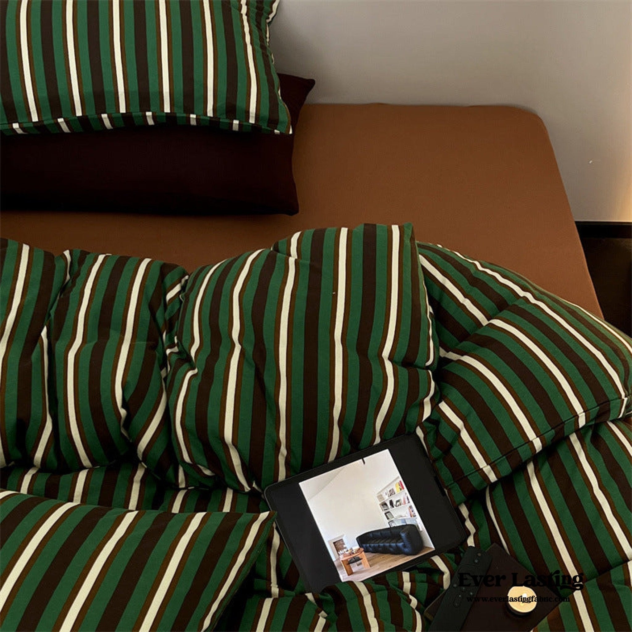 Jersey Knit Retro Stripe Bedding Set / Green + Brown - Ever Lasting