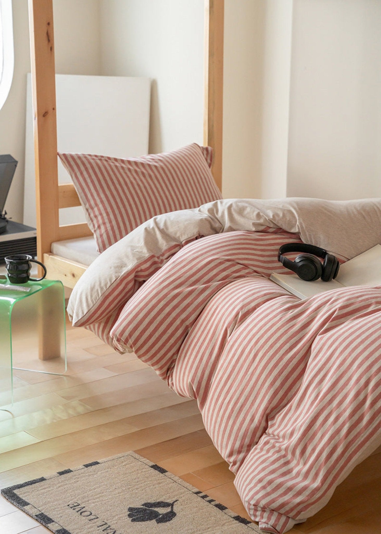 Jersey Knit Twin Dorm Bedding Bundle - Ever Lasting