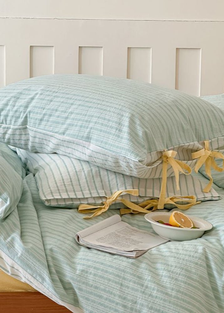 Josie Bow Tied Striped Bedding Set / Cream - Ever Lasting