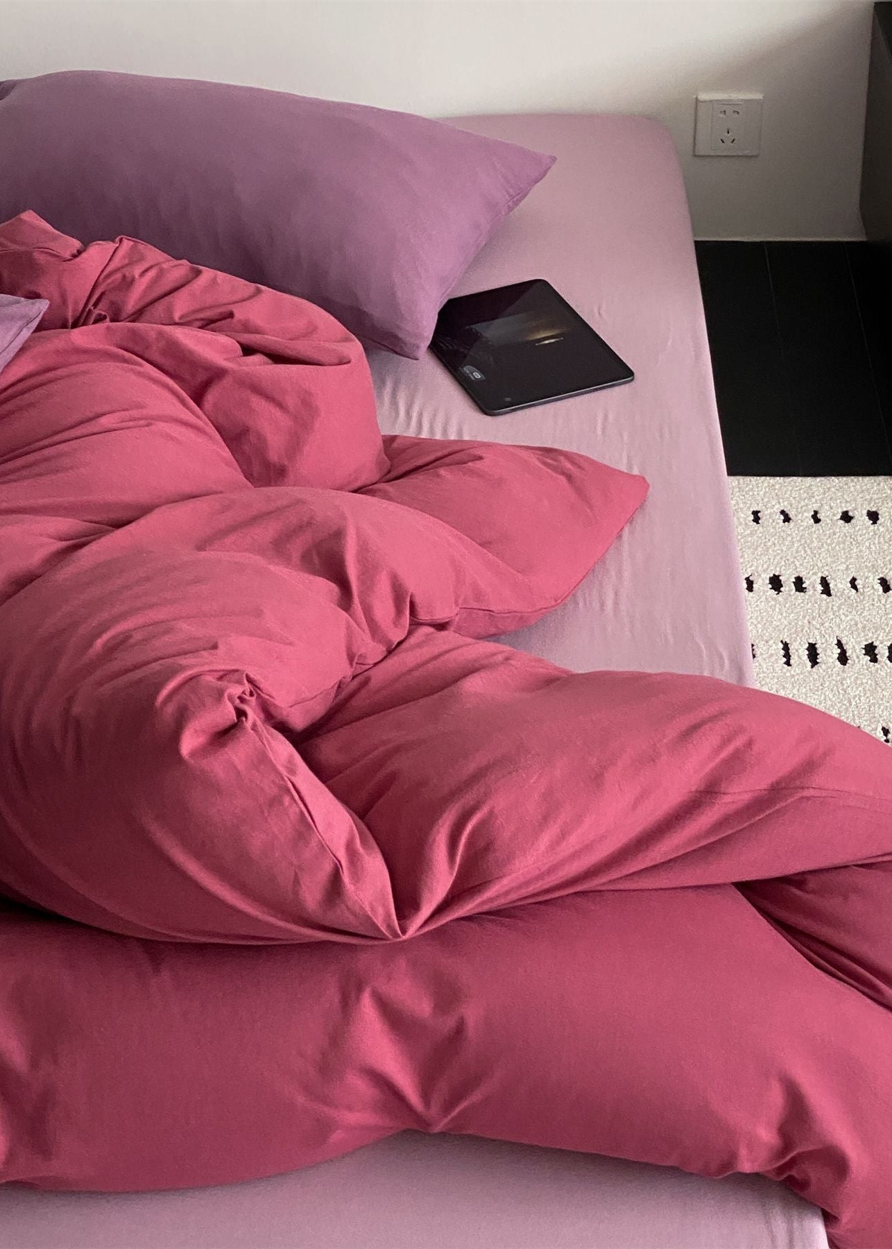  - Ever Lasting - Julian Minimalist Bedding Set / Brown - Bedding Set - Ever Lasting