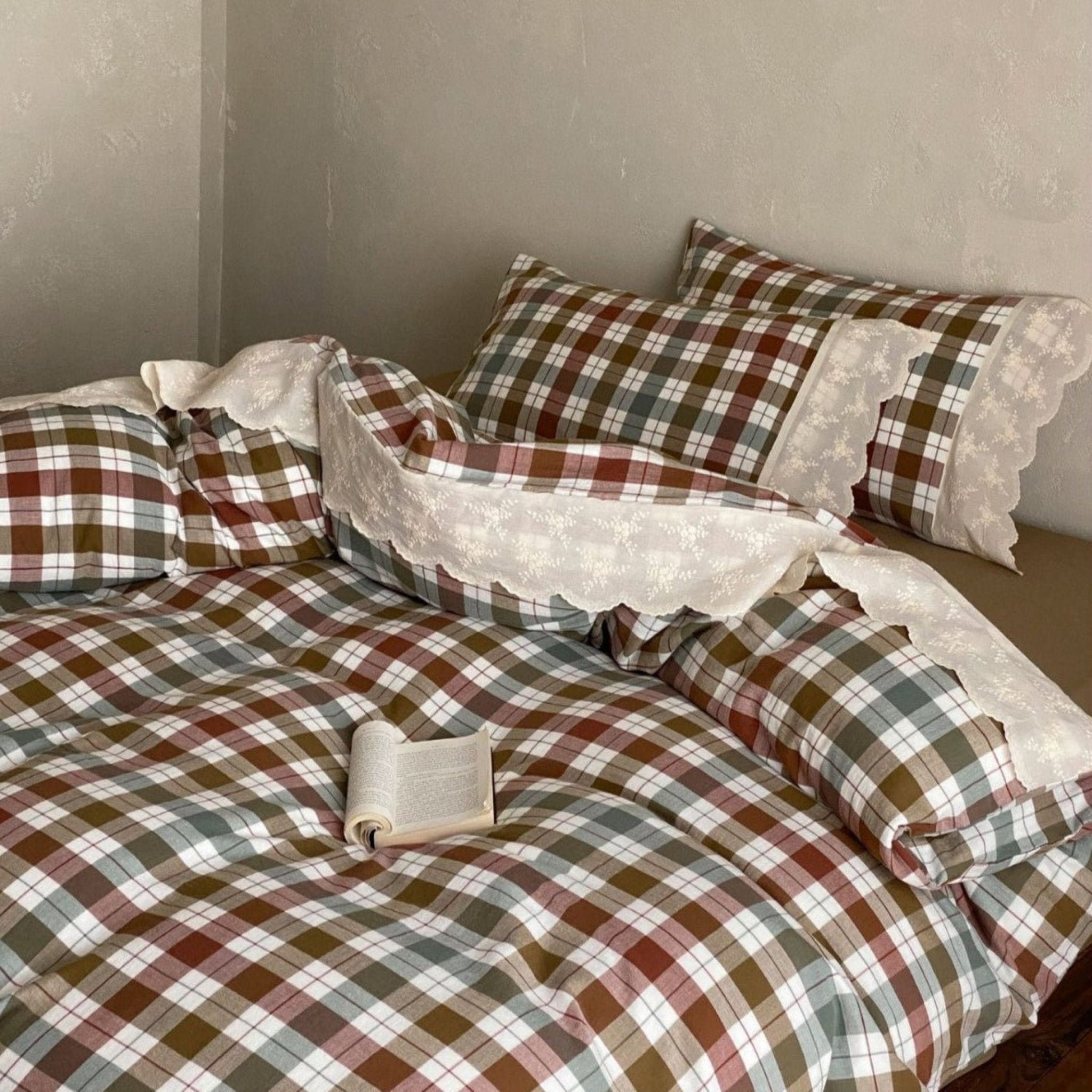 June Lace Double Gauze Gingham Bedding Set / Khaki - Ever Lasting