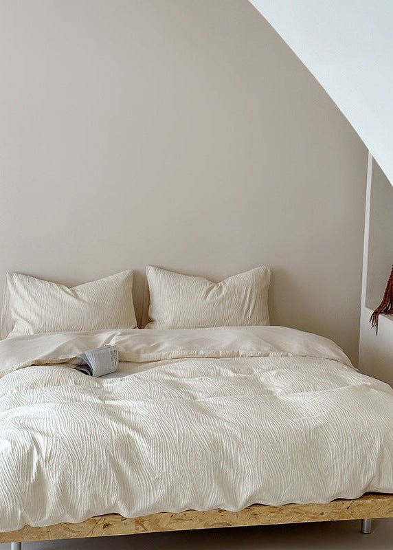  - Ever Lasting - Kinsley Jacquard Bedding Set / Black - Bedding Set - Ever Lasting