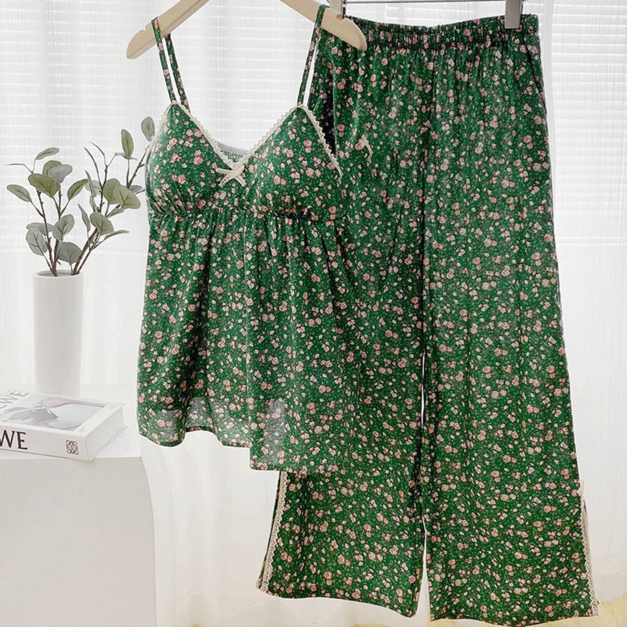Lace Floral Cotton Tank and Pants Pajama Set / Green - Ever Lasting