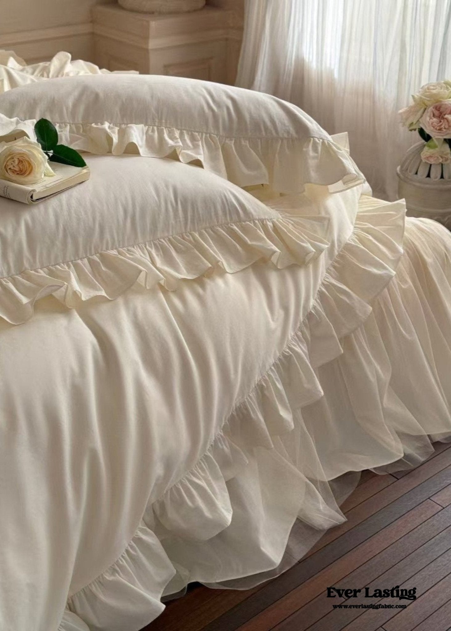 Lacey Lace Ruffle Washed Cotton Bedding Set / White - Ever Lasting