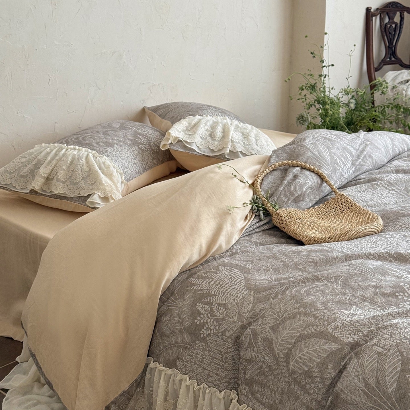  - Ever Lasting - Lena Ruffle Lace Embroidered Bedding Set / Beige - Bedding Set - Ever Lasting