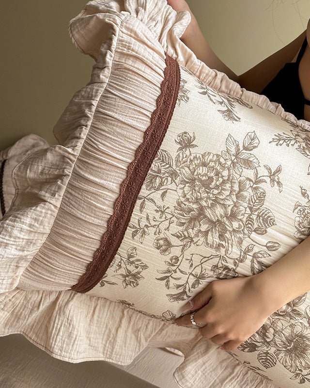Lillian Retro Floral Ruffle Bedding Bundle - Ever Lasting