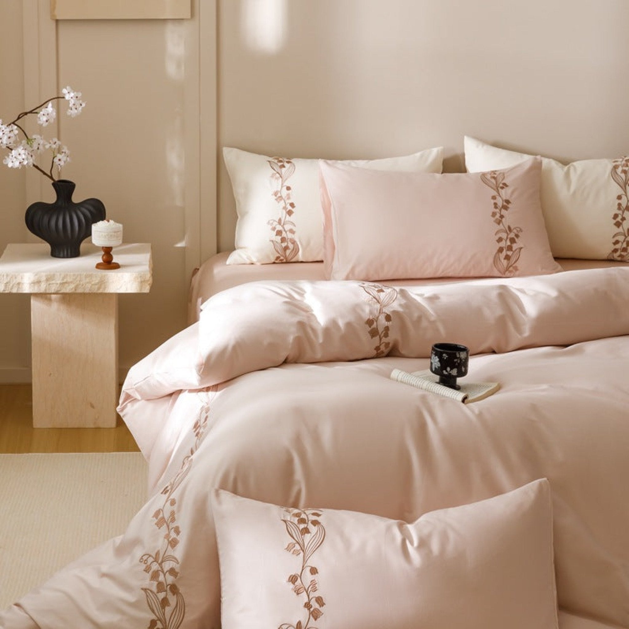 Lily of the Valley Embroidered Silky Bedding Set / Cream - Ever Lasting