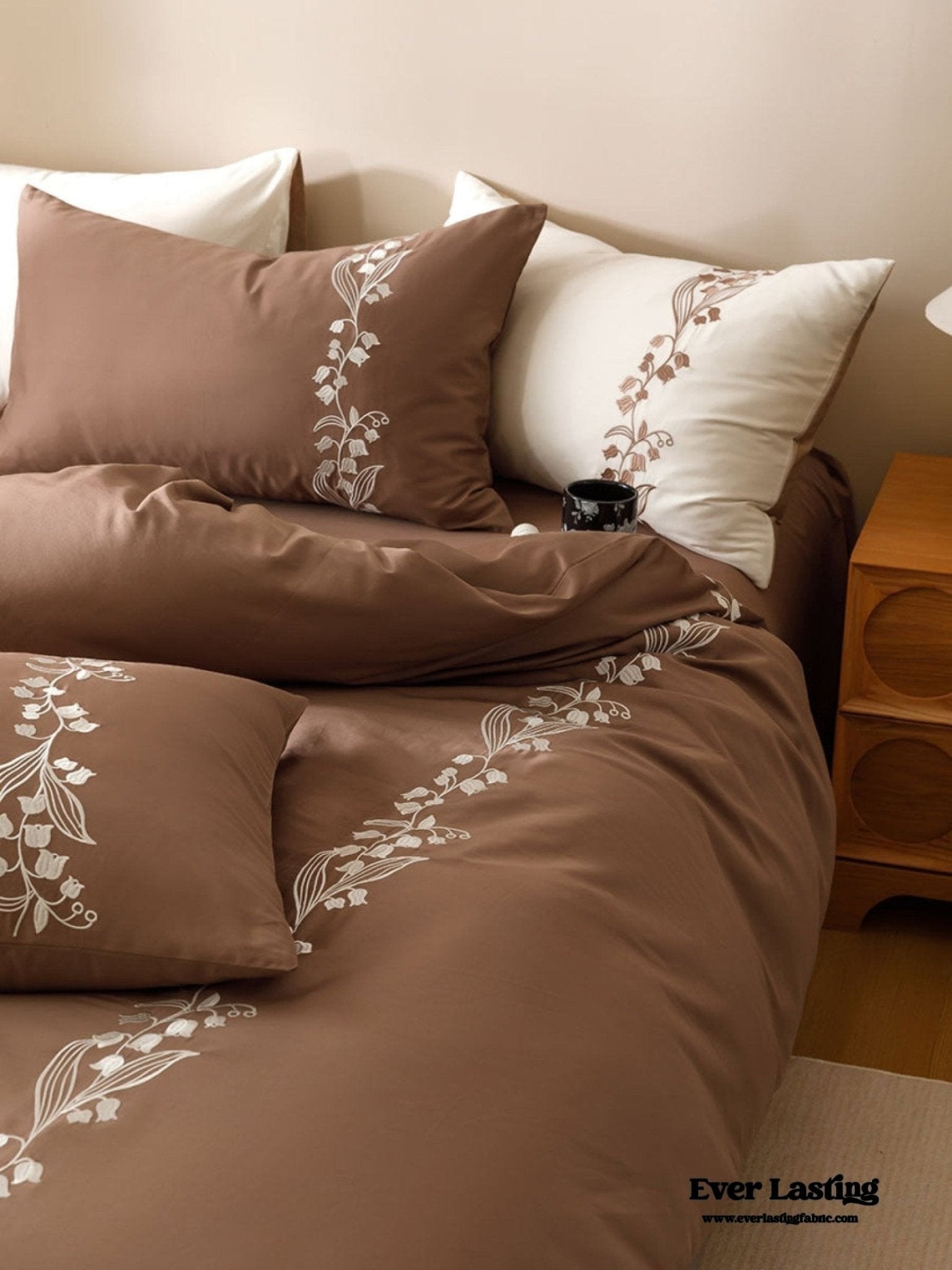 Lily of the Valley Embroidered Silky Bedding Set / Pink - Ever Lasting