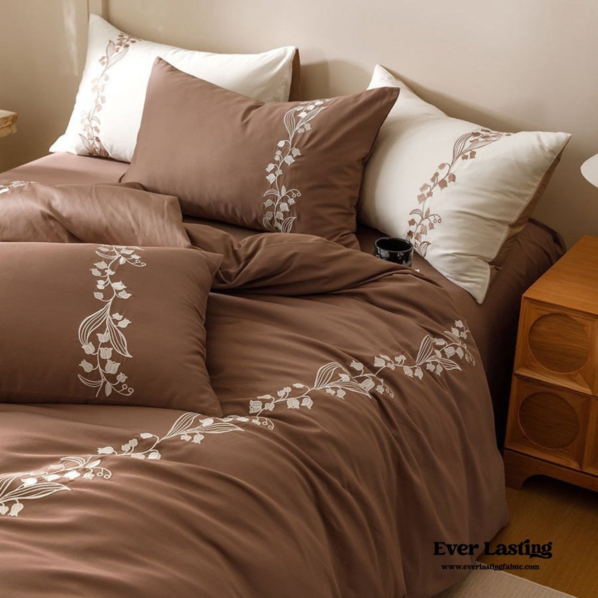 Lily of the Valley Embroidered Silky Bedding Set / Purple - Ever Lasting