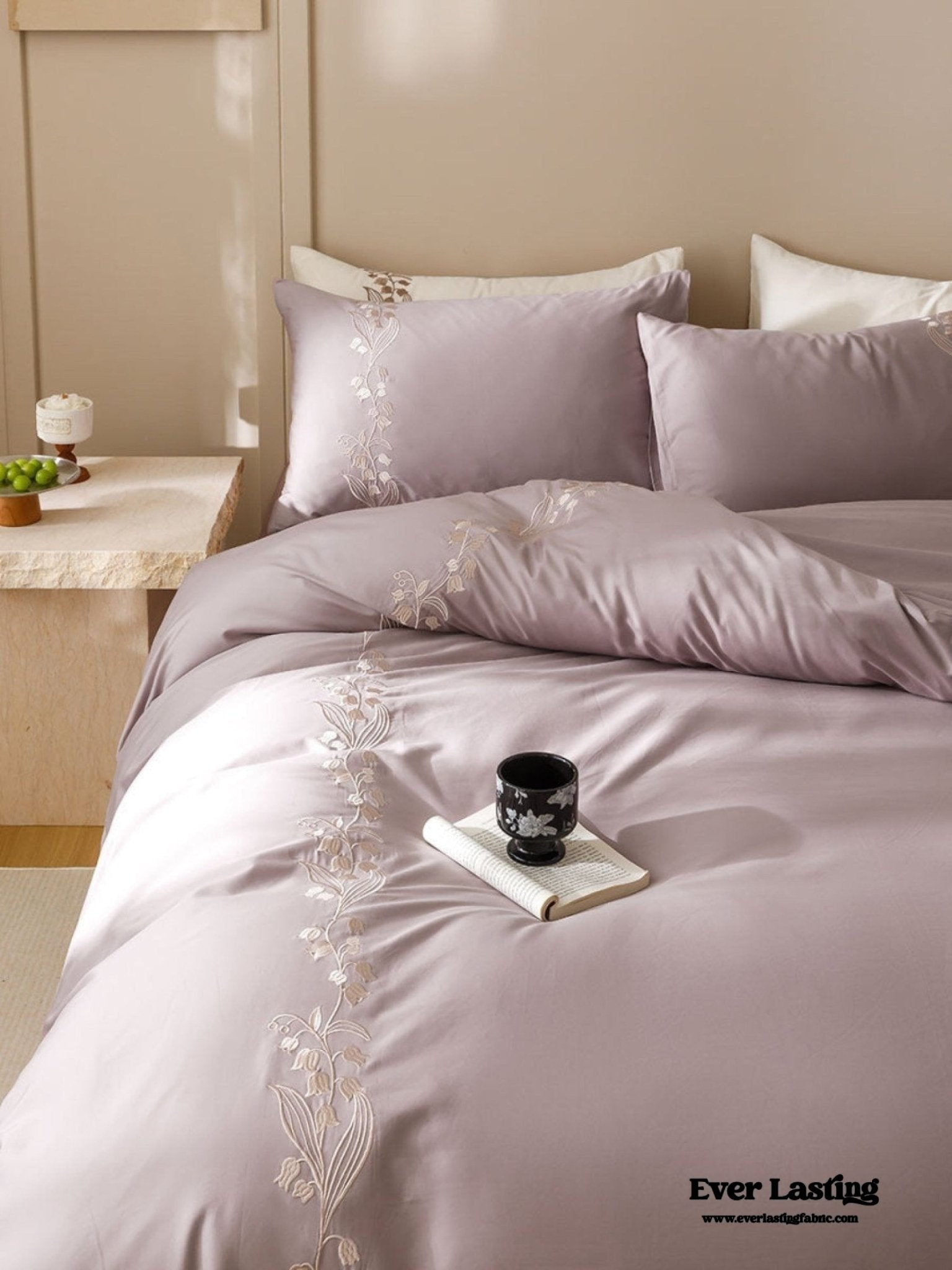Lily of the Valley Embroidered Silky Bedding Set / Purple - Ever Lasting