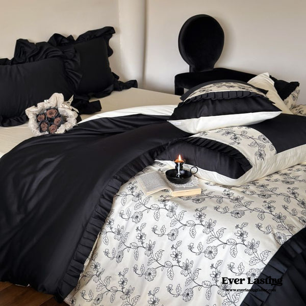 Little Black Lace Floral Bedding Set / + White