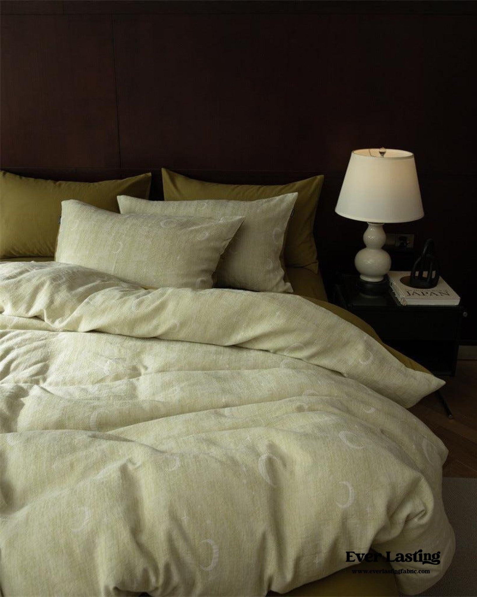 Lucien Silky Vintage Jacquard Bedding Bundle - Ever Lasting