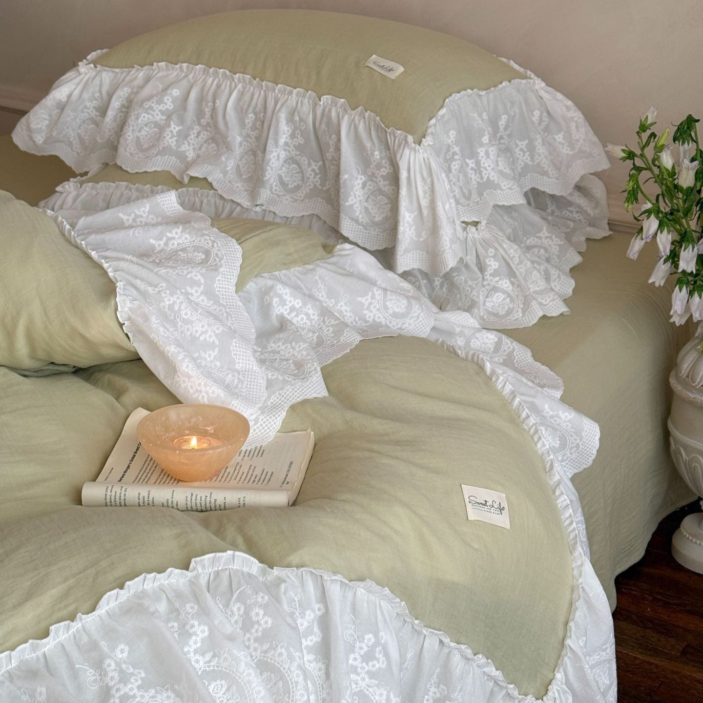 Macaroon French Lace Ruffled Bedding Set / Purple - Ever Lasting