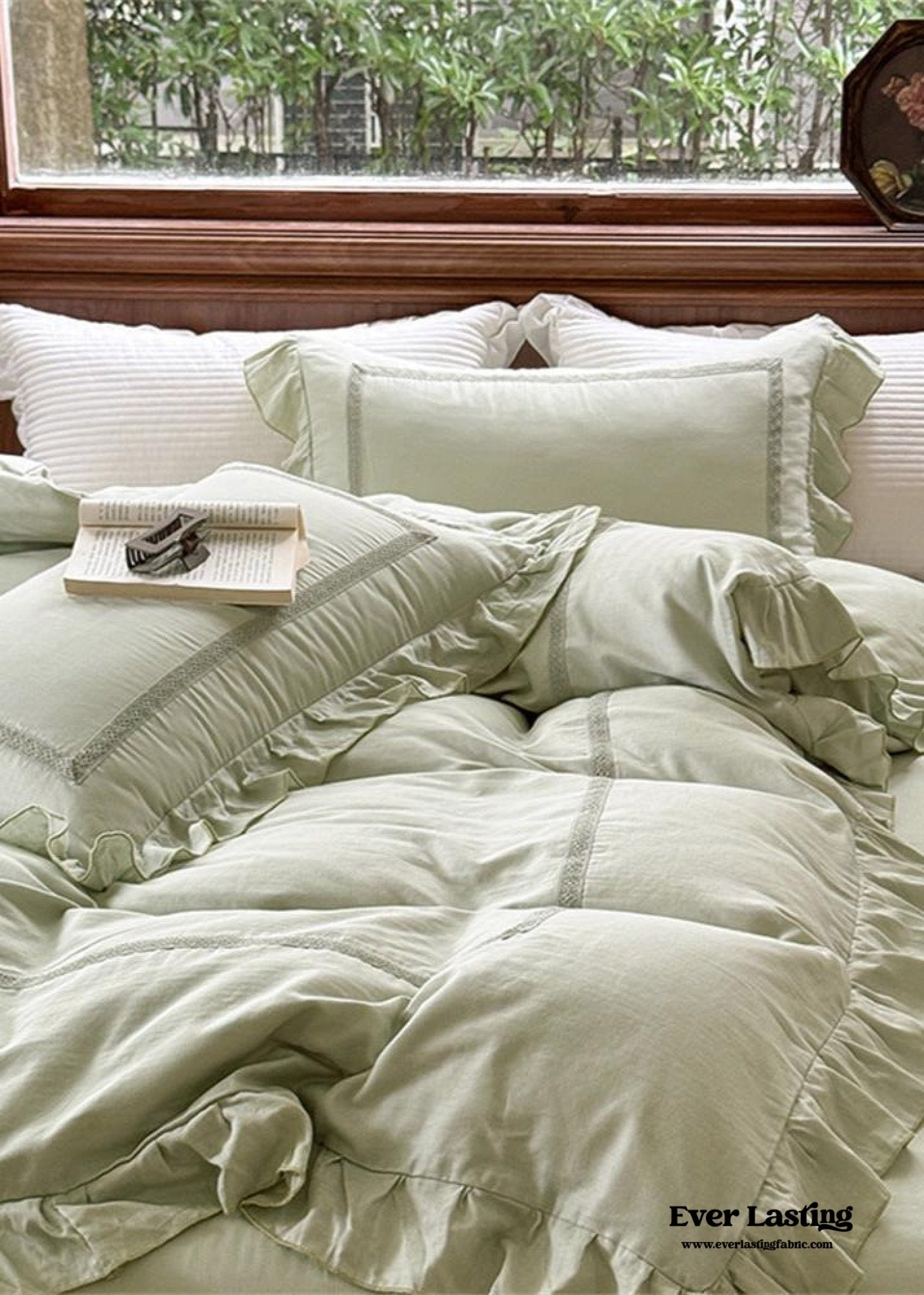 Madeleine Lace Double Gauze Ruffle Bedding Set / Green - Ever Lasting