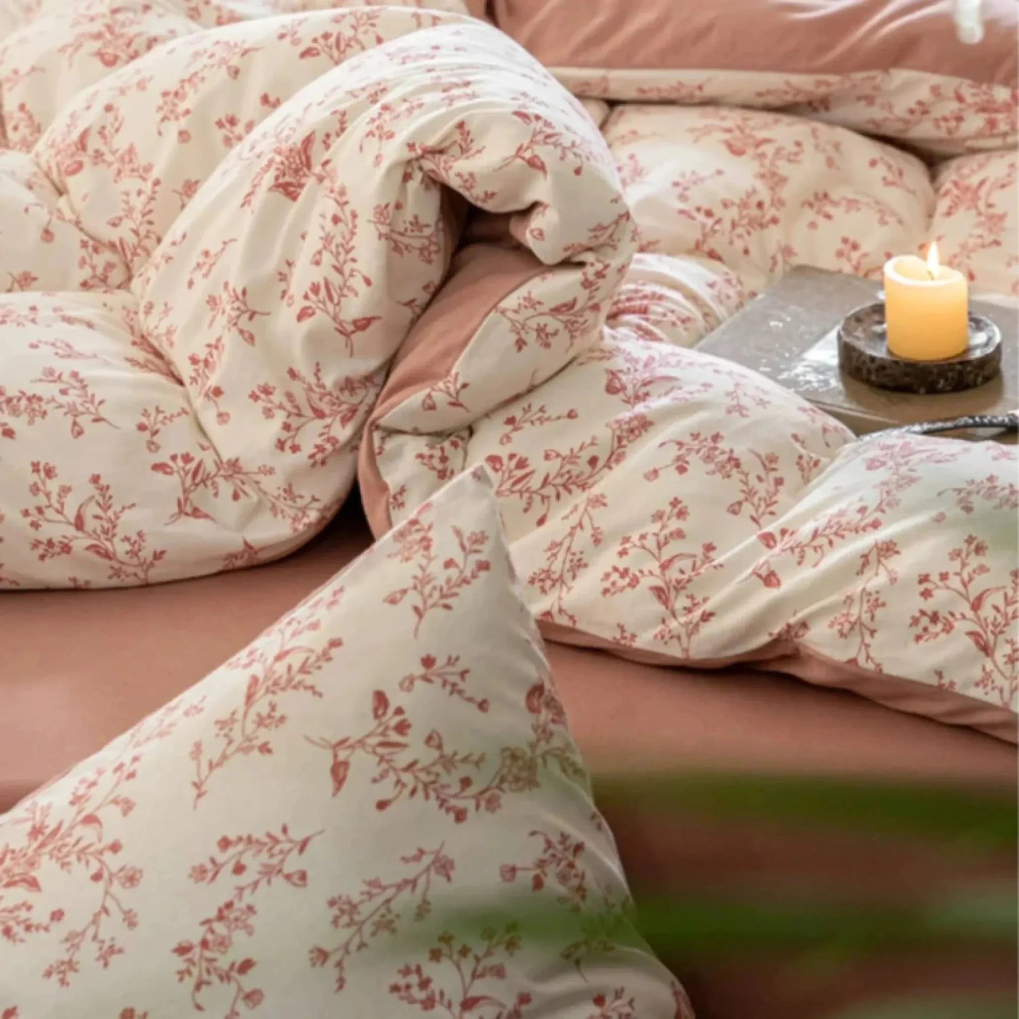  - Ever Lasting - Mathilde Flower Field Jersey Knit Bedding Set / Pink - Bedding Set - Ever Lasting